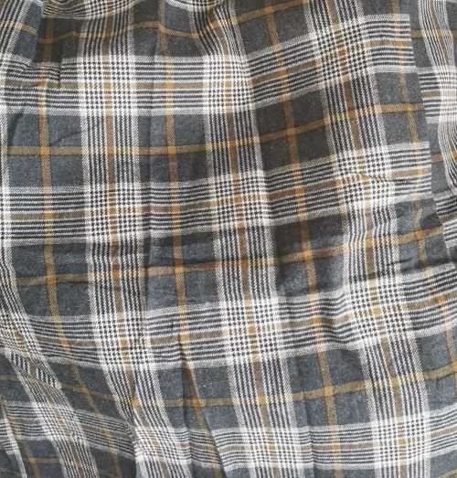 Camel trench Coat with check inner