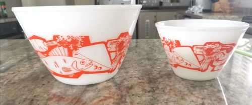 Vintage White  bowls with design
