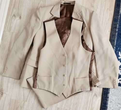 Mens Beige 3piece suit