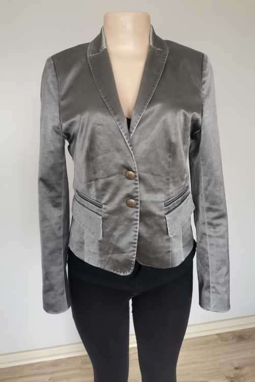 Gorgeous dark silver Blazer