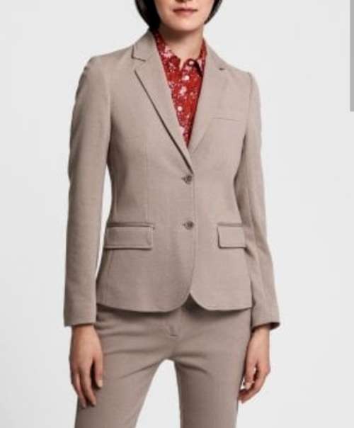 Stunning Brown Fitted Blazer