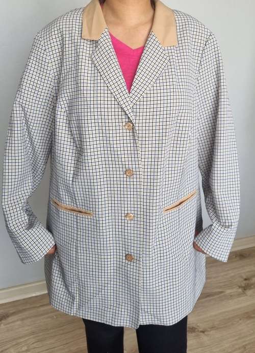 Lovely check longer length Blazer