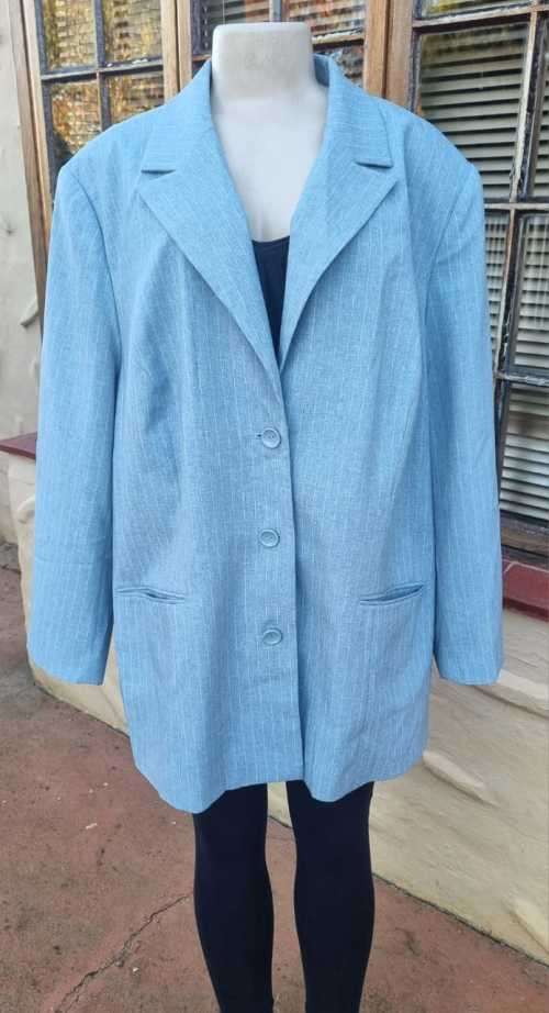 Gorgeous Grey pinstripe blazer