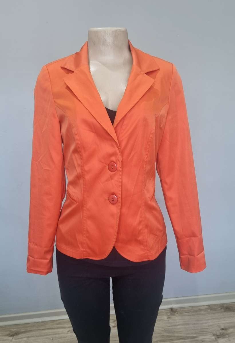 Gorgeous orange blazer
