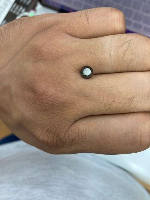 1.27cts Naturally Mined Black Diamond. Brilliant Round Cut - BARGAIN PRICE