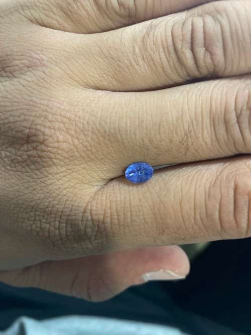 AMAZING 0.83cts - Natural Mined Oal Cut TANZANITE. 5mm x 7mm.