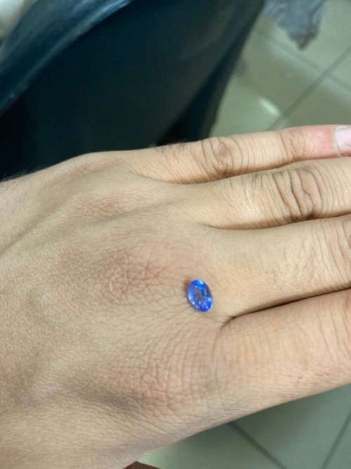 AMAZING 0.83cts - Natural Mined Oal Cut TANZANITE. 5mm x 7mm.