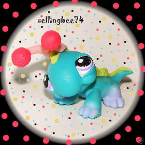 Hasbro Littlest Pet Shop ~LPS Pretty Teal & Green Iguana~#1319