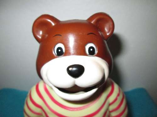 Bear money bank - united bank