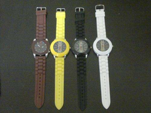 Stylish silicone watch!