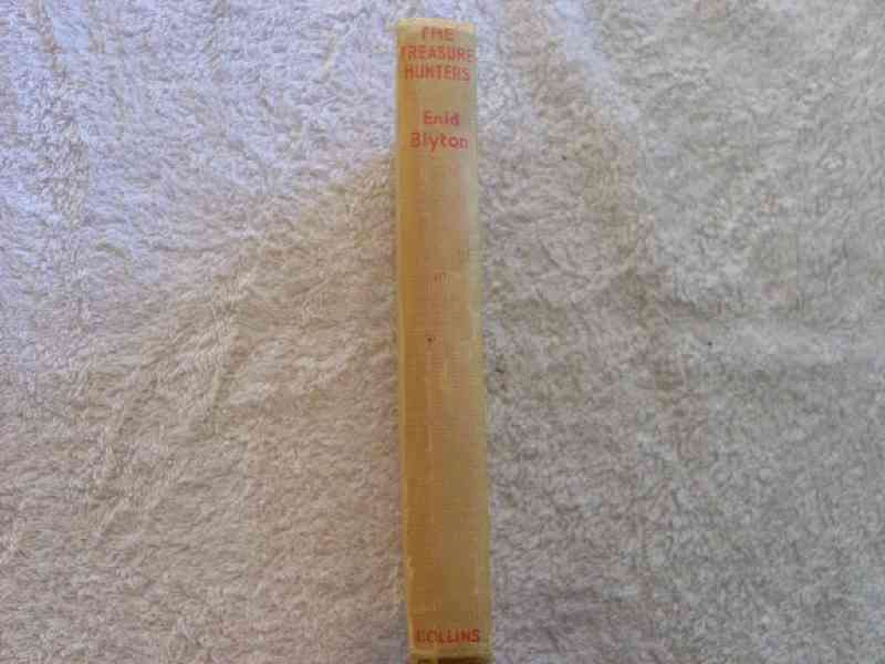 The Treasure Hunters - Enid Blyton