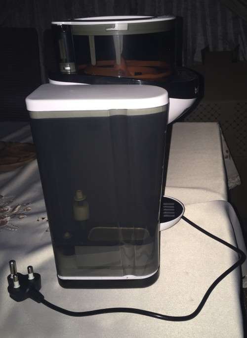 Baby Brezza Formula Pro One Step Food Holder Dispenser Maker Mixer