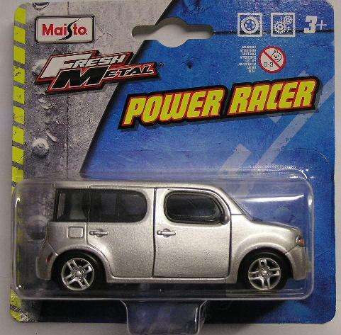 Maisto Diecast Model Car Nissan Cube 2009 1/43 scale new in pack