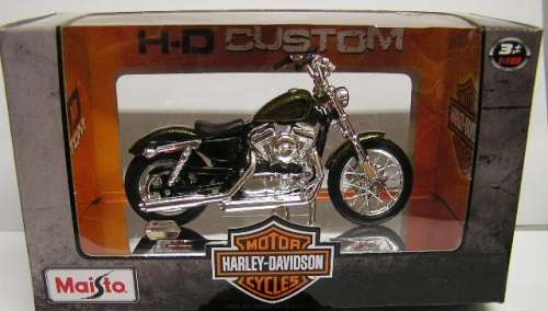 Maisto Diecast Model Motorcycle Bike Harley Davidson XL 1200 V Seventy Two 2013 1/18 scale new in pa