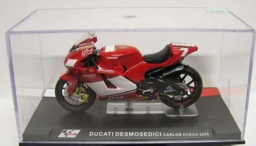Diecast MotoGP Motorcycle Bike Collection Ducati Desmosedici Checa 2005 No 7 1/24 scale new in pack