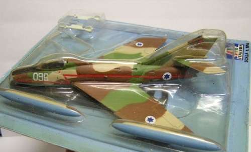Italeri Diecast Model Plane Super Mystere B2 B 2 Military 1/100 scale new in pack