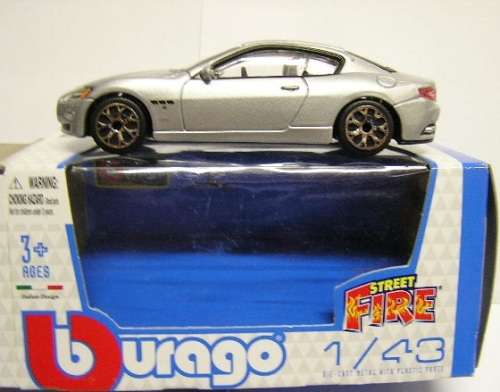 Burago Diecast Model Car Maserati Gran Turismo 1/43 scale new in pack