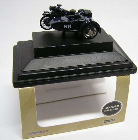 Oxford Diecast Model BSA007 BSA Motorcycle Bike & sidecar RN Royal Navy Military 1/76 OO railway sca