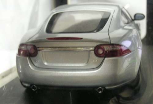 AutoArt Auto Art Diecast Model Car 73631 Jaguar XK Coupe 2006 1/18 scale new in pack