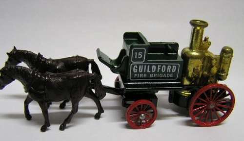 Lledo Days Gone Diecast Model Horse Drawn Fire Engine No 15 "Guildford Fire Brigade" 1/76 OO railway
