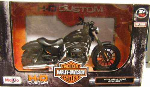 Maisto Diecast Model Motorcycle Bike Harley Davidson Sportster Iron 883 2014 1/12 scale new in pack