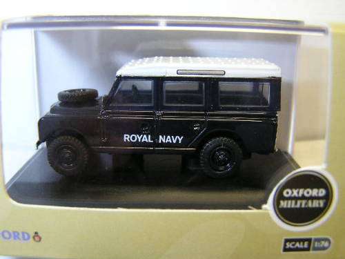 Oxford Diecast Model Car LAN2015 Land Rover Series II 2 Stationwagon "Royal Navy" 1/76 OO railway sc