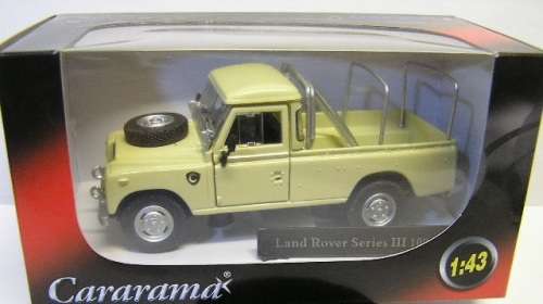 Cararama Hongwell Diecast Model Car Land Rover Series III 3 190" inch open back + railings 1/43 scal