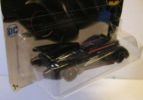 Hotwheels Hot Wheels Diecast Model Car 2017 190 / 365 DC Comics Batman Batmobile Movie Film 1/64 sca