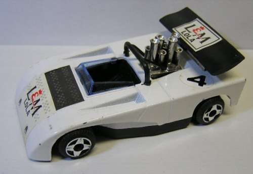 Politoys Diecast Model Car E 33 Lola L&M 260 Can Am CanAm No 4 1/43 scale in pack