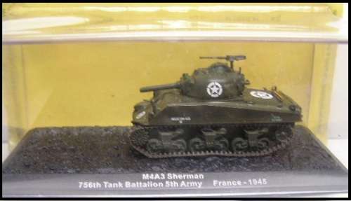IXO Military Diecast Model Tank Collection M4 A3 M4A3 Sherman France 1945 1/72 OO railway scale new