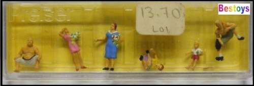 Preiser Model 0277 In the field flowers figures 1/87 HO railway scale new