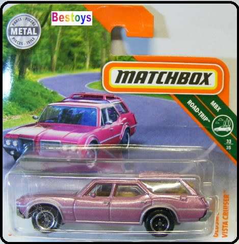 Matchbox Diecast Model Car 2018 116 / 125 Oldsmobile Vista Cruiser Stationwagon Road Trip 1/64 scale