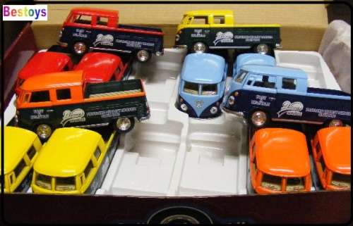 Kinsmart Diecast Model Car VW Volkswagen Kombi Double Cab Pickup 1963 1/34 scale new