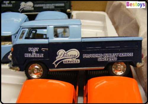 Kinsmart Diecast Model Car VW Volkswagen Kombi Double Cab Pickup 1963 1/34 scale new