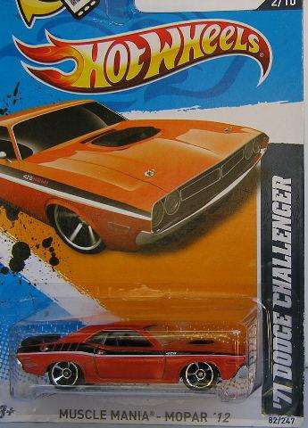 Hotwheels Hot Wheels Diecast Model Car No 82 / 247 Dodge Challenger 1971 2012 1/64 scale new
