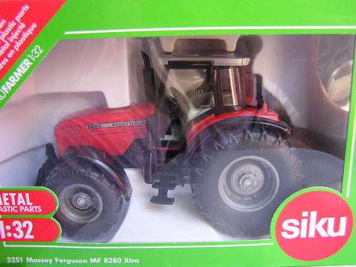 SIKU Diecast Model Tractor 3251 Massey Ferguson MF 8280 Xtra Farm Agricultural 1/32 scale new in pac