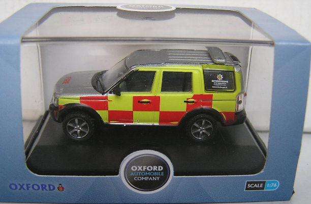 Oxford Diecast Model Car LRD005 Land Rover Discovery "Nottinghamshire Fire & Rescue" 1/76 OO rail