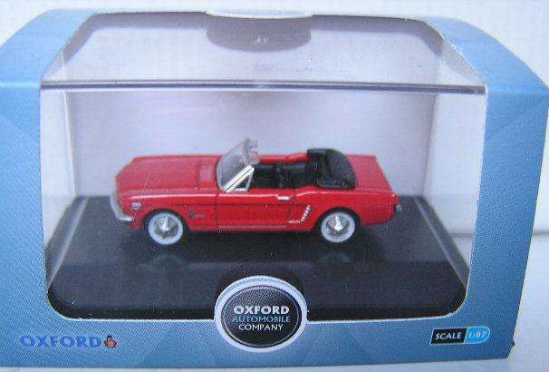 Oxford Diecast Model Car MU65001 Ford Mustang Convertible 1965 1/87 HO railway scale new in pack