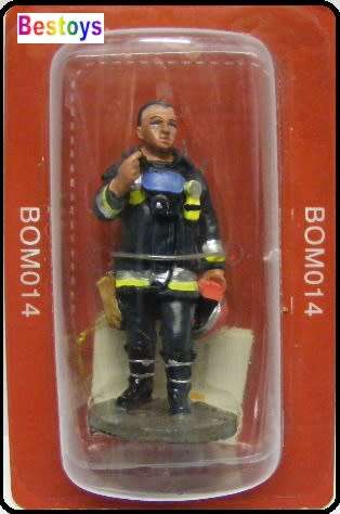 Firefighters Fireman Diecast Figure Collection Barcelona Spain 2002 54 mm new in pack