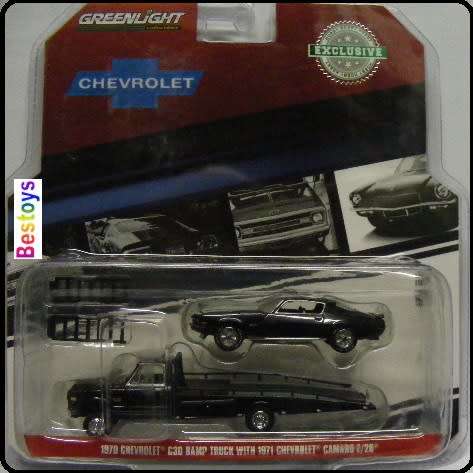 Greenlight Diecast Model Car Exclusive Chevy C 30 Ramp truck & Camaro Z 28 1971 1/64 scale new in pa