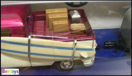 Motormax Motor Max Diecast Model Car 79673 VW Volkswagen Kombi T 1 T1 Double Cab Pickup + Camper Tra