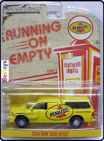 Greenlight Diecast Model Car Running on Empty Dodge RAM 1500 Sport 2014 "Pennzoil" 1/64 scale new