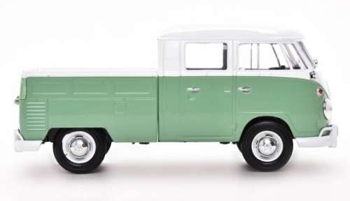 Motormax Diecast Model Car 79343 VW Volkswagen Kombi T 1 T1 Doublecab Pickup 1/24 scale new