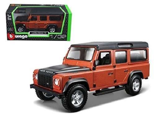 Burago Diecast Model Car Land Rover Defender 110 1/32 scale new in box