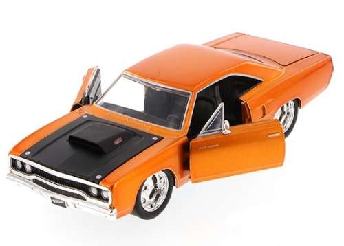 JADA Diecast Model Car Plymouth Road Runner Dom Fast & Furious Movie Film TV 1/32 scale new in pack