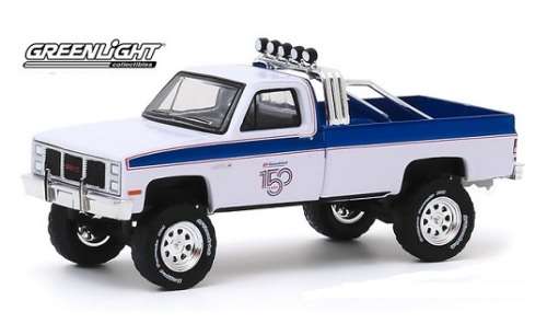 Greenlight Diecast Model Car Anniversary Series GMC K 2500 Pickup 1985 "BF Goodrich" 150 years 1/64