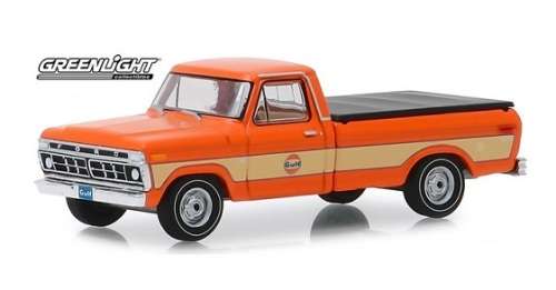 Greenlight Diecast Model Car Running on Empty Ford F 100 F100 Pickup 1976 "Gulf" 1/64 scale new