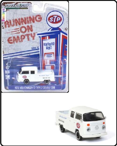Greenlight Diecast Model Car Running on Empty VW Volkswagen Kombi T 2 T2 Double Cab Pickup 1976 "STP