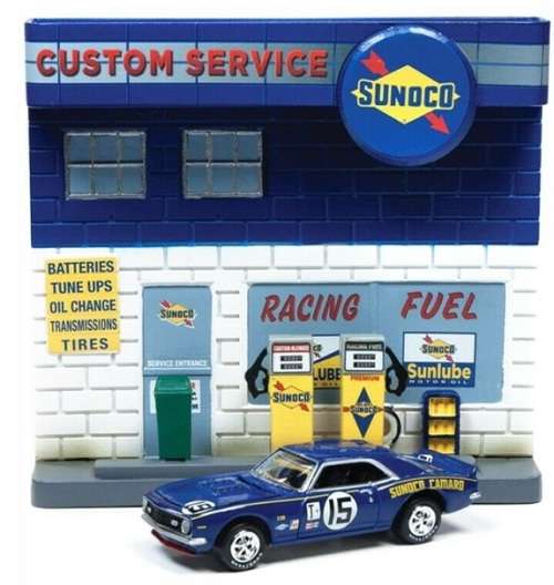 Johnny Lightning Diecast Model Car & Diorama Chevy Chevrolet Camaro 1967 + Sunoco Service Station