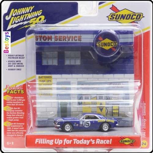 Johnny Lightning Diecast Model Car & Diorama Chevy Chevrolet Camaro 1967 + Sunoco Service Station